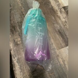 Motivational Gradient Water Bottle with Strap